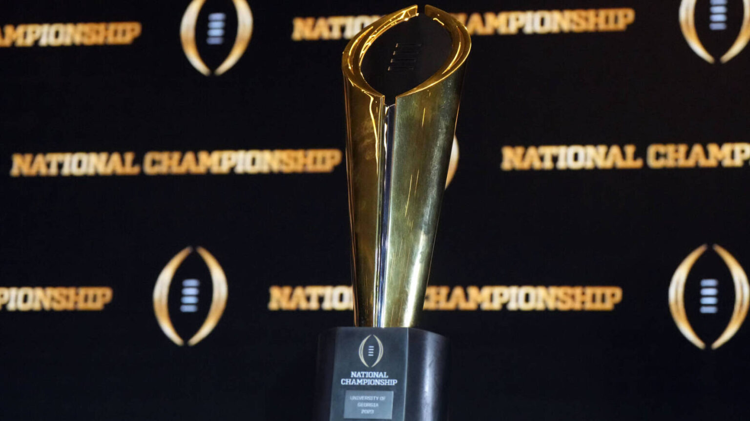 Projected scheduling format for the CFP 12-team bracket released - The ...